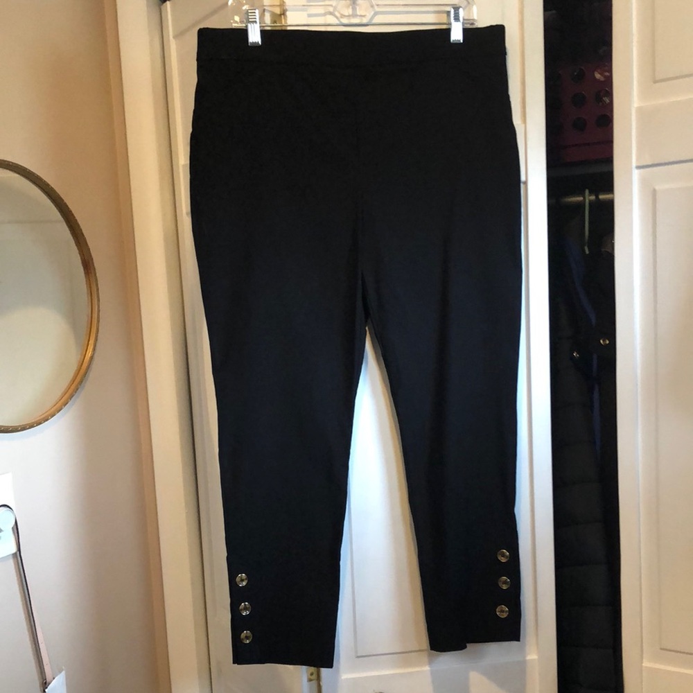 Black Women's Stretch Pants with Button Detail 14 Petite. NWOT